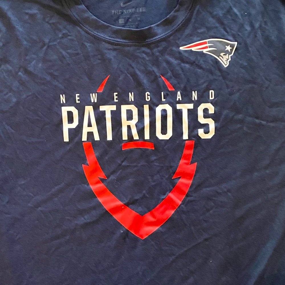 Nike New England Patriots short sleeve tee - Picture 3 of 7